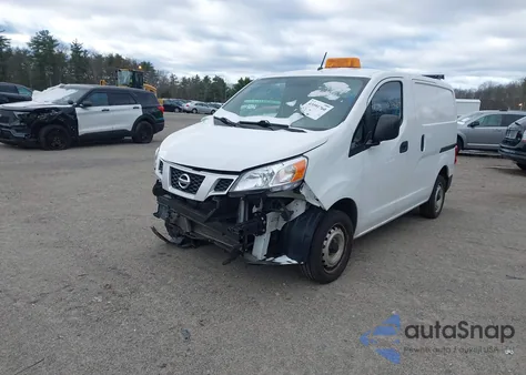 2015 Nissan Nv200 S из США, поврежденный, VIN 3N6CM0KN5FK697321